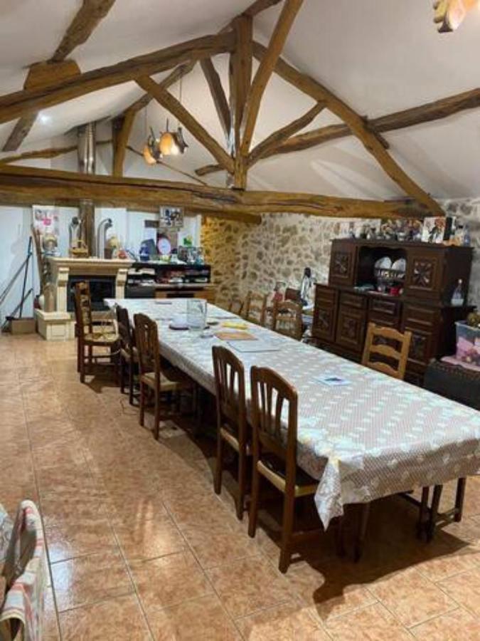 Gite A La Ferme Montesquieu-Avantes Экстерьер фото